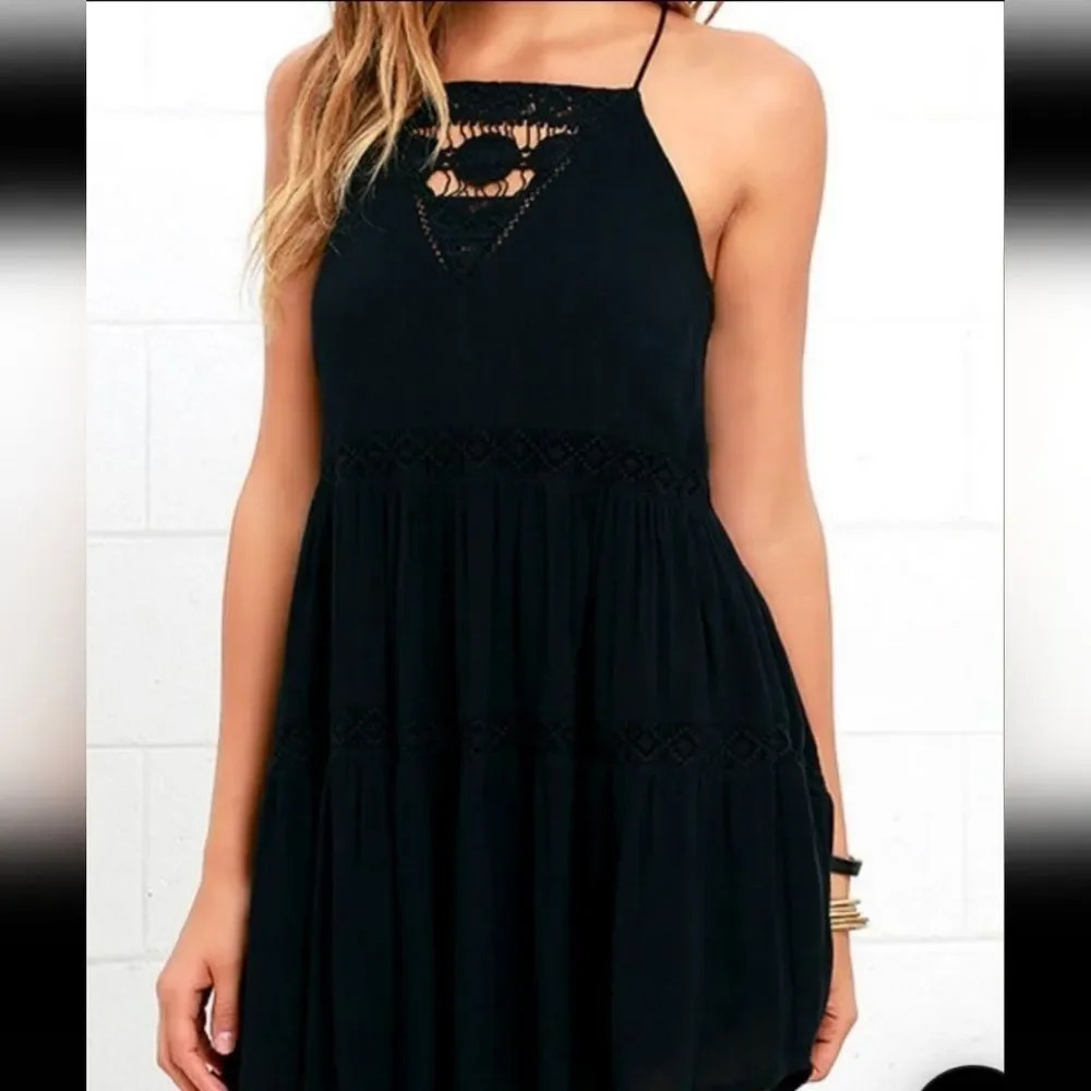 Amuse Society Linnea Black Lace Dress, Size Small - Picture 3 of 9